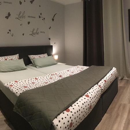 Hostel Dormitorium Kaarst Wohnraum Auf Zeit Zewnętrze zdjęcie