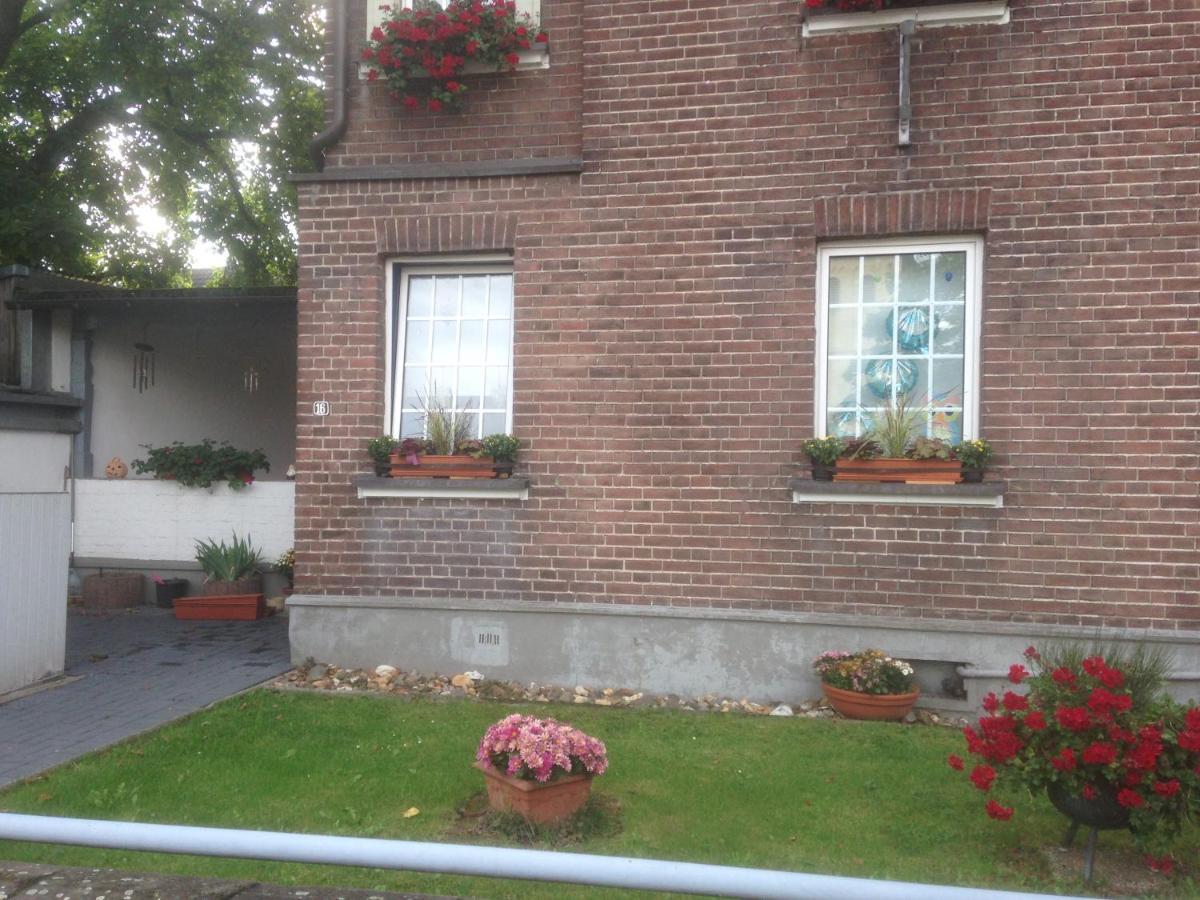 Hostel Dormitorium Kaarst Wohnraum Auf Zeit Zewnętrze zdjęcie