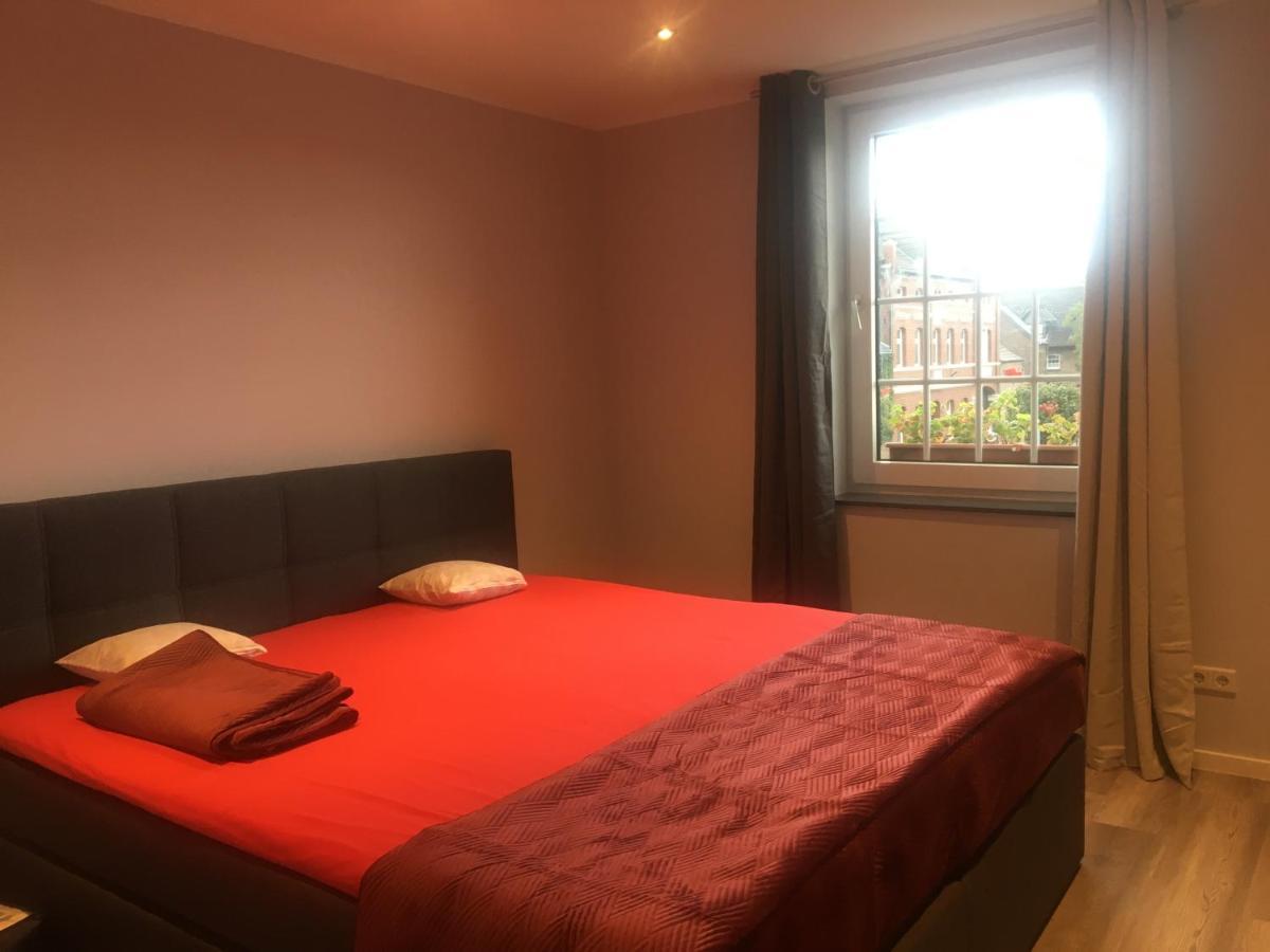 Hostel Dormitorium Kaarst Wohnraum Auf Zeit Zewnętrze zdjęcie
