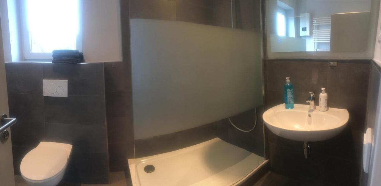 Hostel Dormitorium Kaarst Wohnraum Auf Zeit Zewnętrze zdjęcie